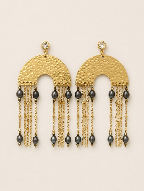 Aretes con perlas negras